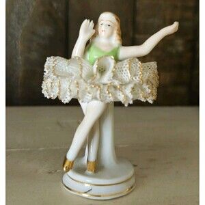 Vintage Ucagco Figurine Ballerina Dancing Girl Green Tutu Occupied Japan 2.75 In